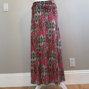 Mossimo maxi skirt.